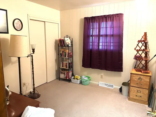 $177,500 | 2138 West Lawrence Avenue, Springfield, IL 62704