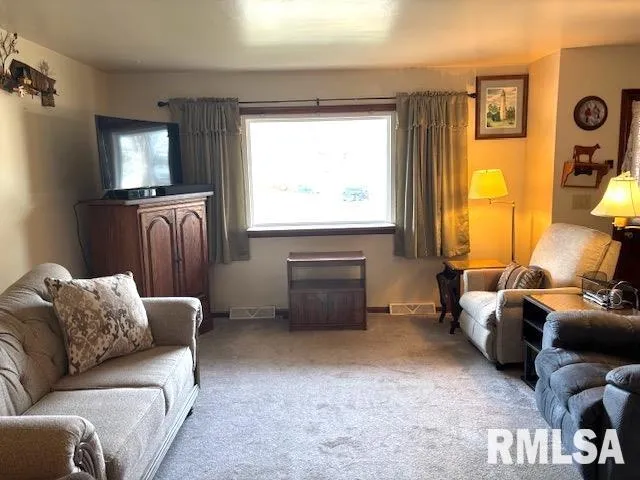 $185,900 | 2138 West Lawrence Avenue, Springfield, IL 62704