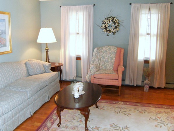 17 Carp Road Milford, MA 01757 - Photo 3 of 20 Gallery Image 3