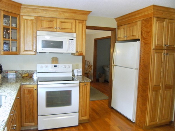 17 Carp Road Milford, MA 01757 - Photo 6 of 20 Gallery Image 6
