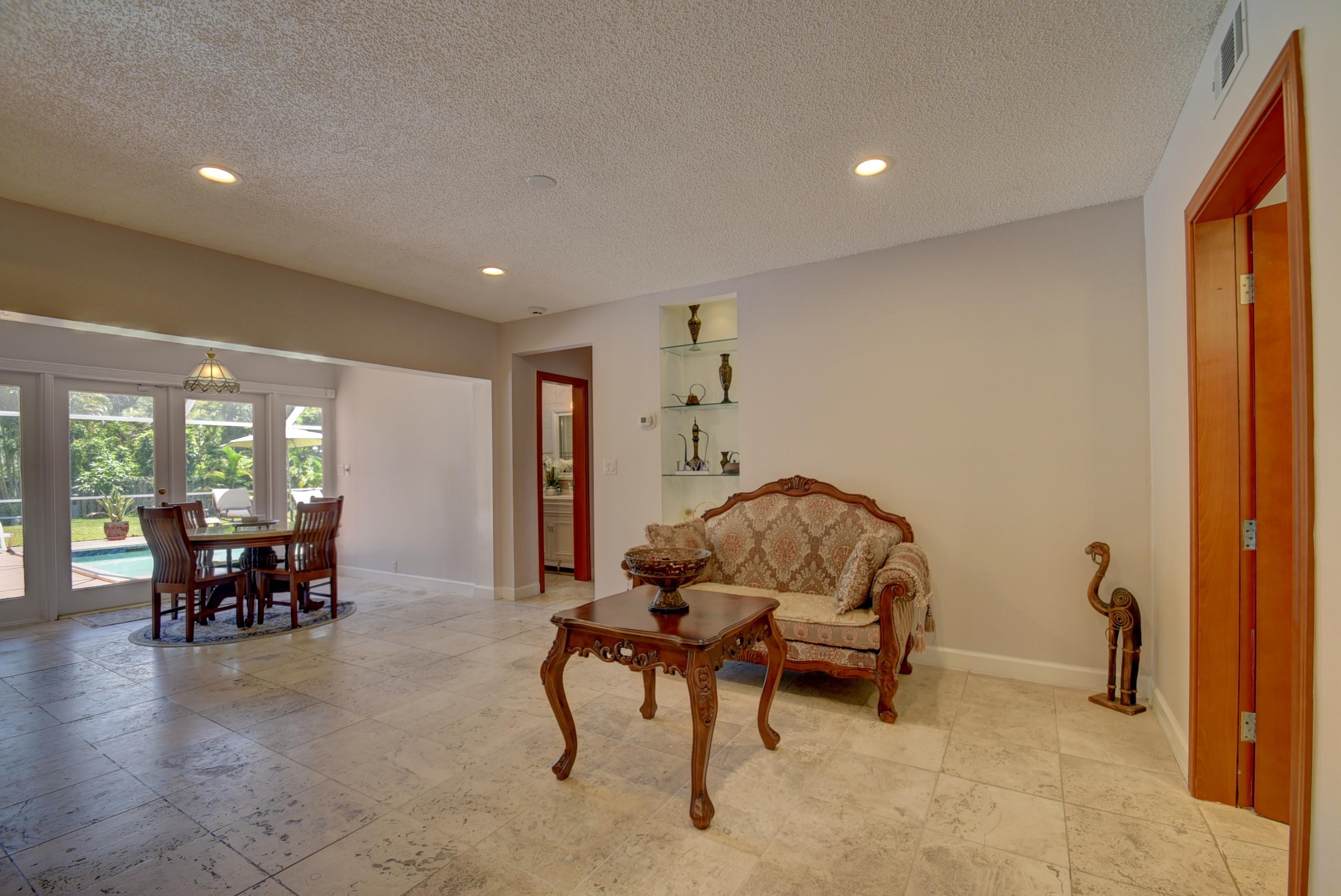 435 Northwest 11th Street Boca Raton, FL 33432 - Photo 11 of 39 11_virtuals1 (11)