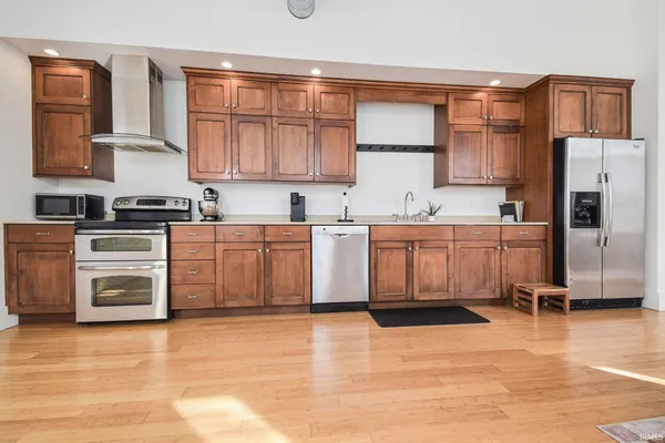 $219,900 | 100 West Market Street, Unit 2C, Warsaw, IN 46580