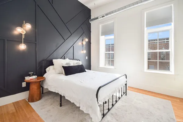 $219,900 | 100 West Market Street, Unit 2C, Warsaw, IN 46580