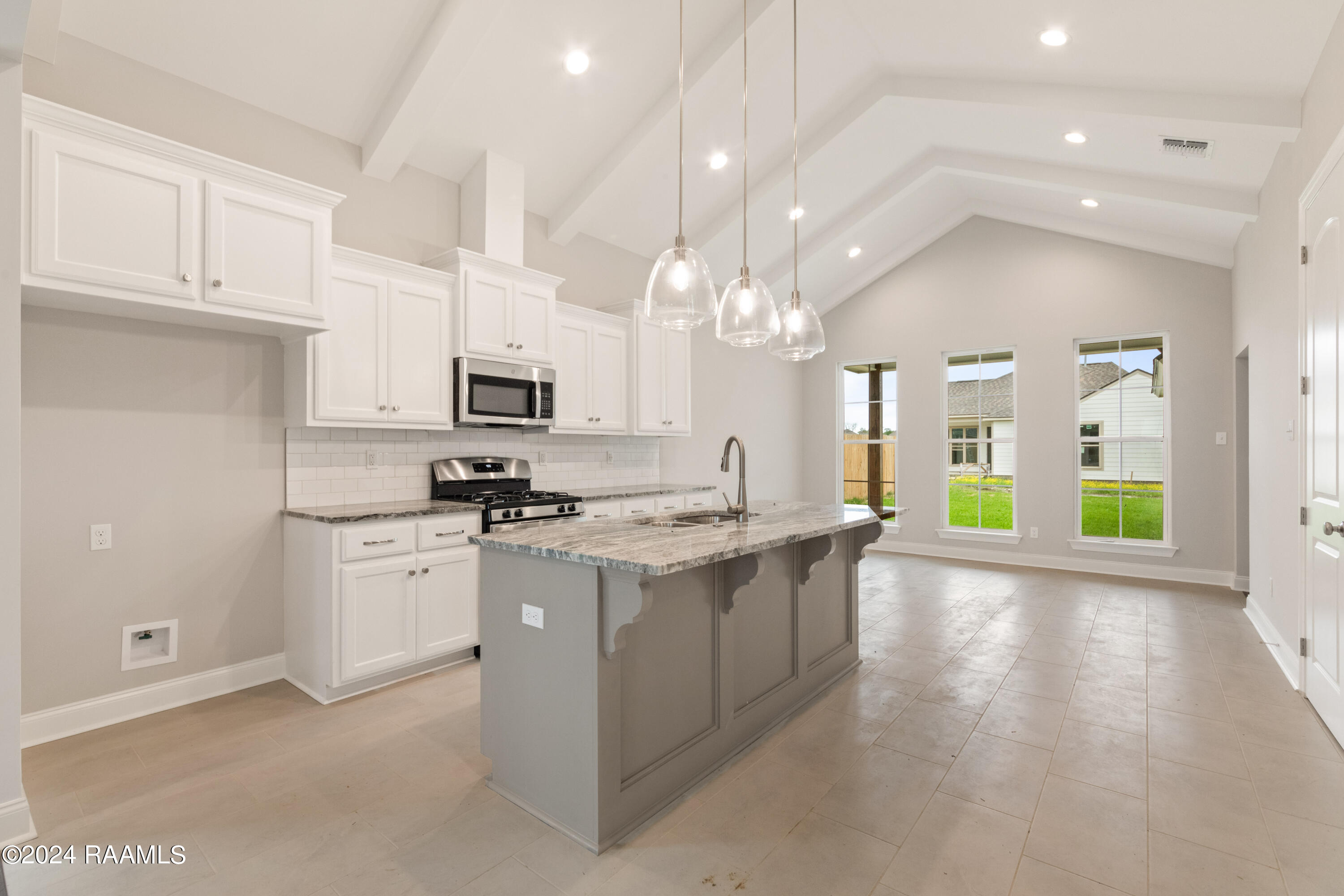 211 Harton Road Youngsville, LA 70592 - Photo 6 of 34 211Harton-24