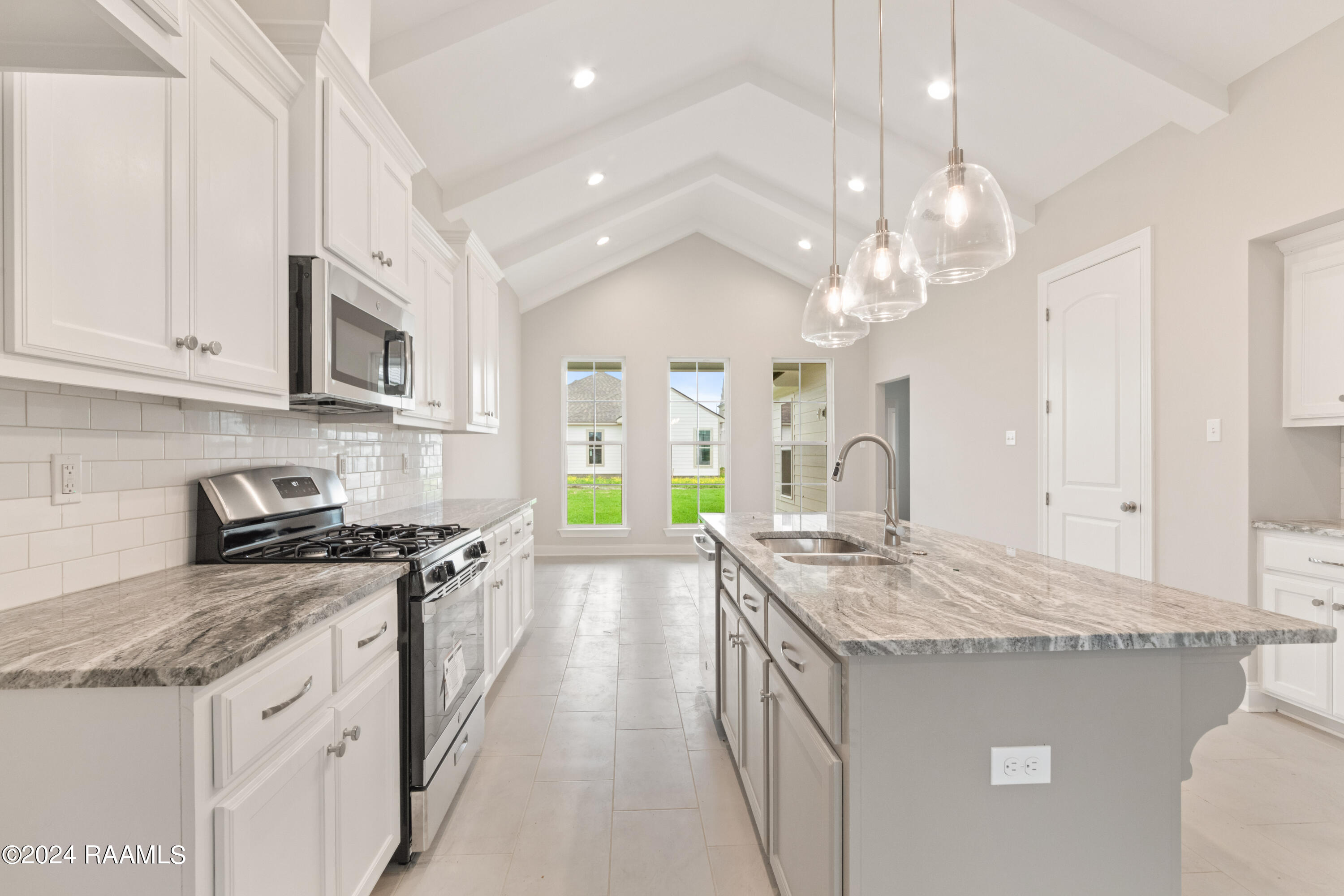 211 Harton Road Youngsville, LA 70592 - Photo 10 of 34 211Harton-36