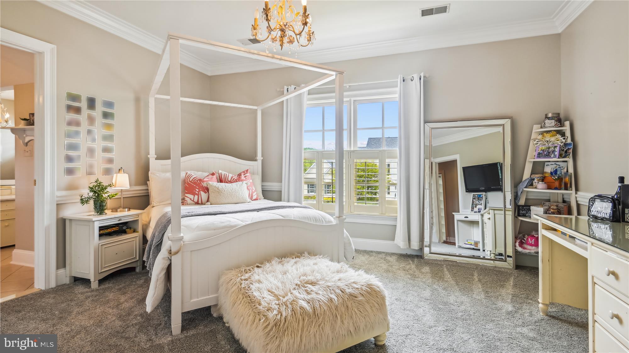 41334 Raspberry Drive Leesburg, VA 20176 - Photo 39 of 70 Ensuite Princess Suite/Bed 4