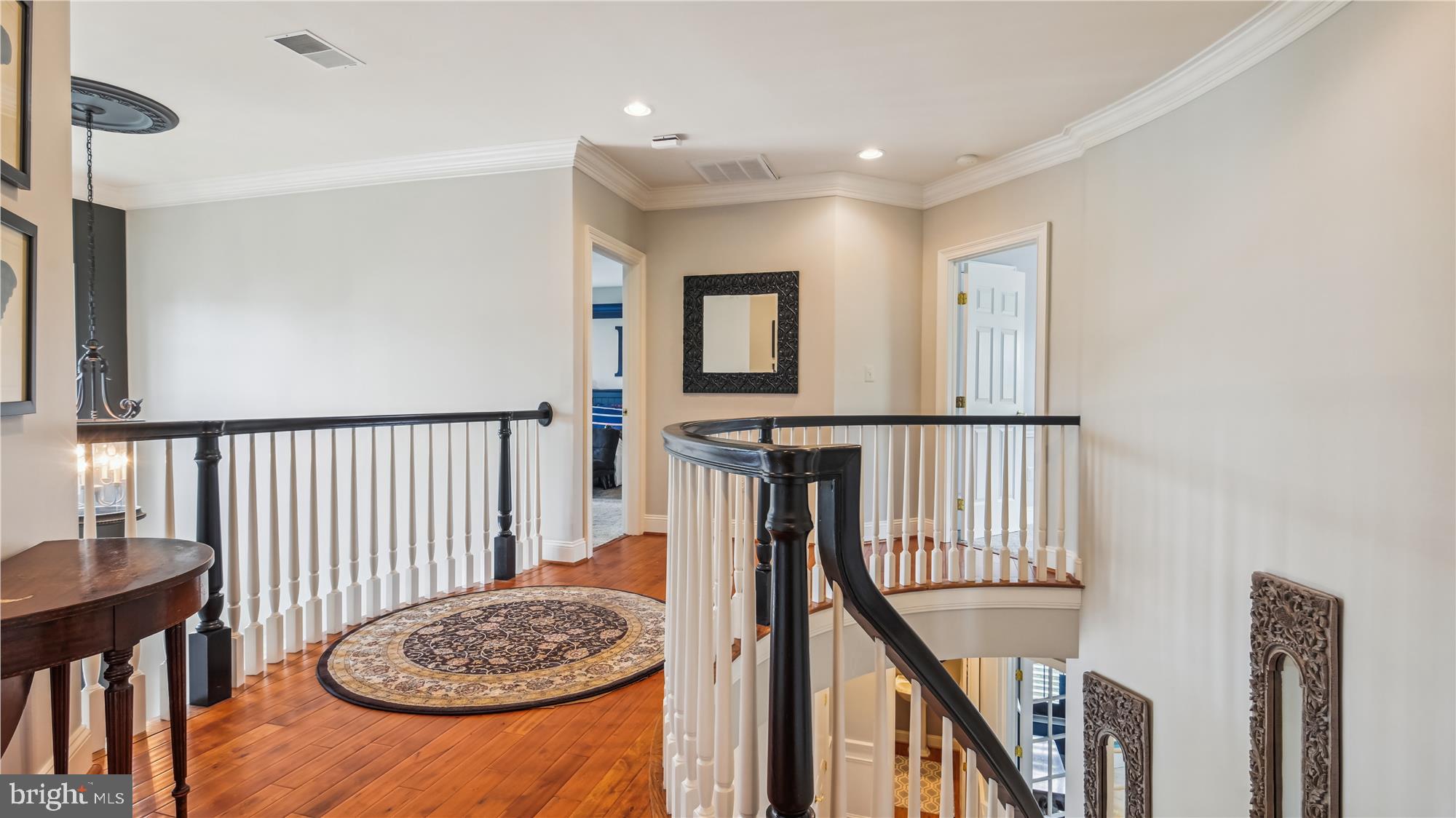 41334 Raspberry Drive Leesburg, VA 20176 - Photo 41 of 70 Upper Hallway