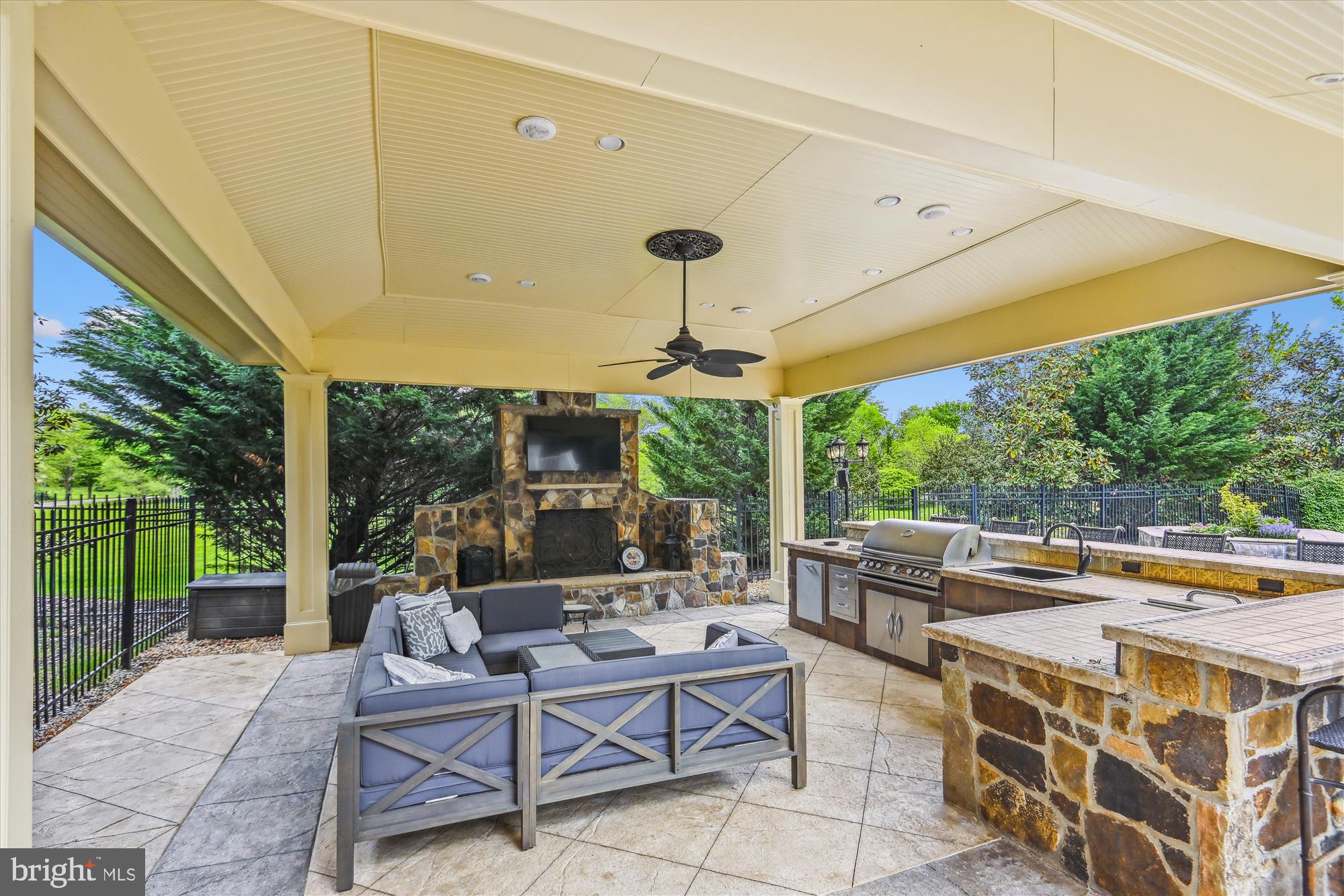 41334 Raspberry Drive Leesburg, VA 20176 - Photo 60 of 70 Outdoor Kitchen in Pool Pavilion