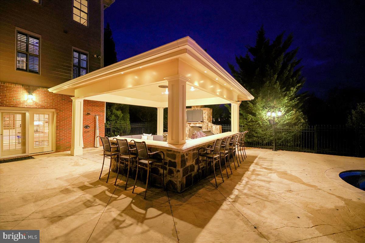 41334 Raspberry Drive Leesburg, VA 20176 - Photo 10 of 70 Outdoor pavillion and kichen