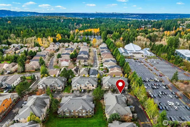 $620,000 | 22751 Southeast 12th Place, Sammamish, WA 98075