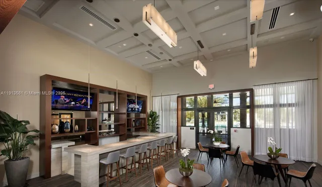 $9,000 | 10250 Northwest 76th Terrace, Doral, FL 33178