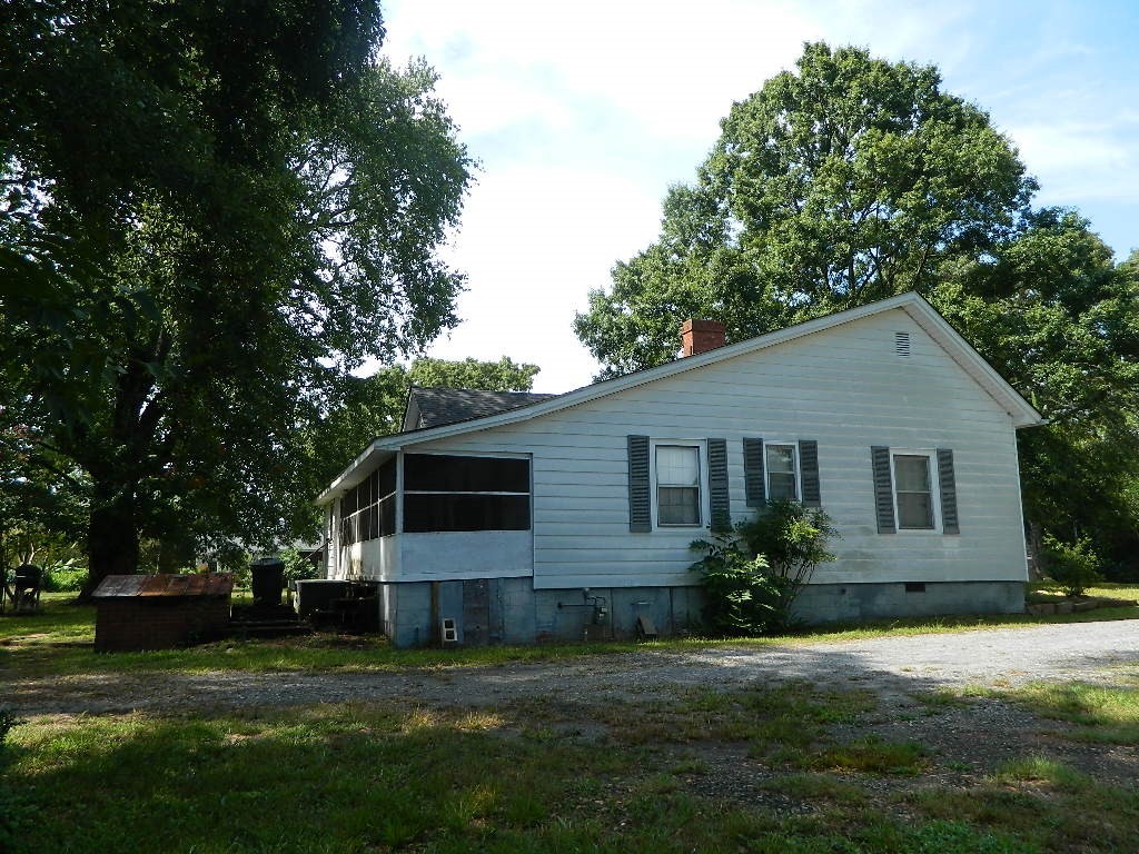 634 Airline Road Anderson, SC 29624 - Photo 33 of 41