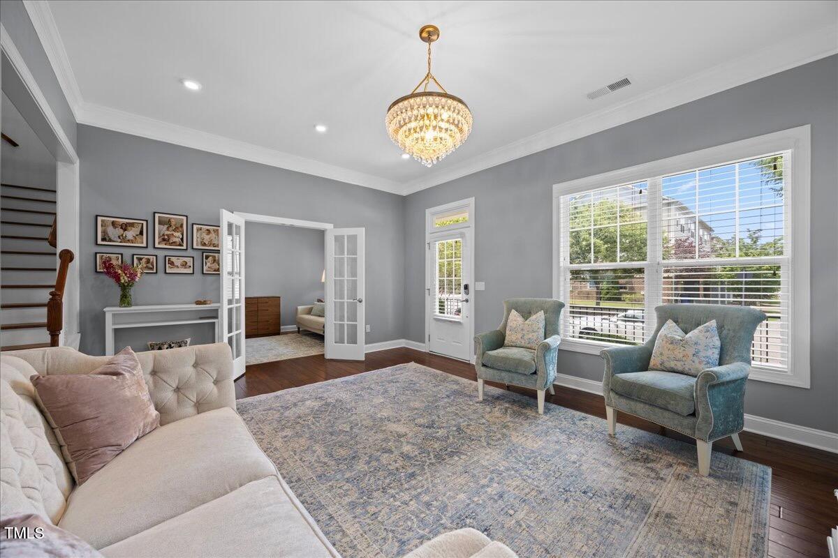 1330 Rodessa Raleigh, NC 27607 - Photo 3 of 28 Living Room