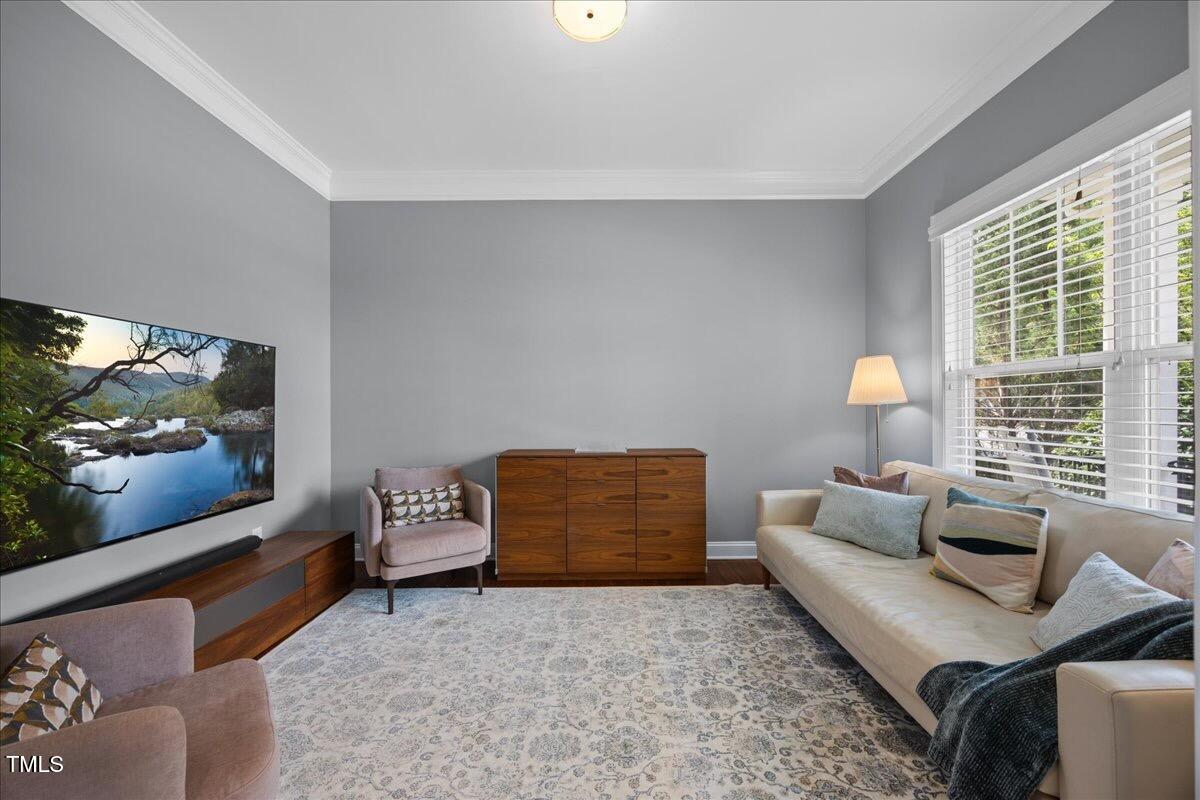 1330 Rodessa Raleigh, NC 27607 - Photo 5 of 28 Den/Family Room