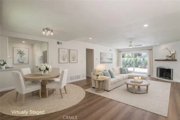 $4,700 | 1741 Tustin Avenue, Unit 10C, Costa Mesa, CA 92627