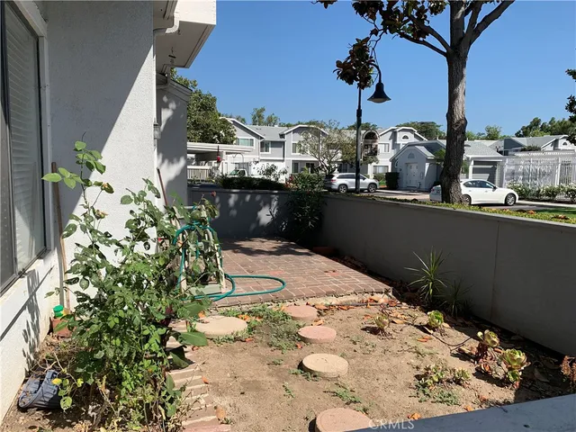 $3,800 | 79 Huntington, Irvine, CA 92620