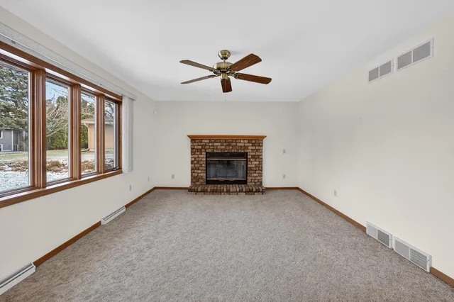 $449,900 | 5758 Modernaire Street, Fitchburg, WI 53711