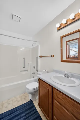 $449,900 | 5758 Modernaire Street, Fitchburg, WI 53711