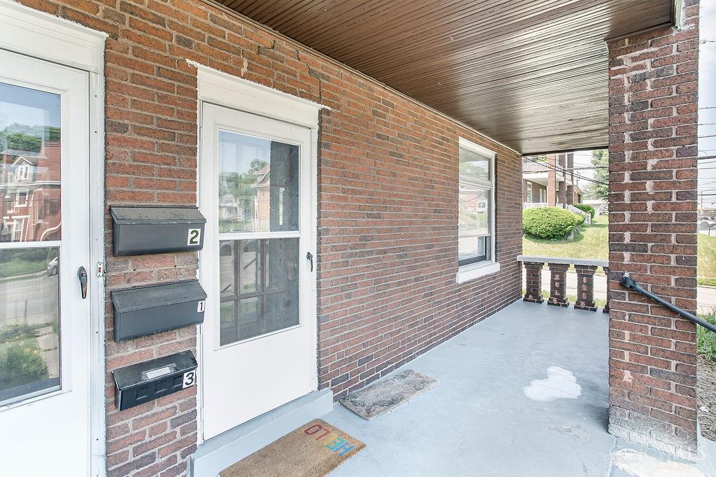 2757 Madison Road, Unit 3 Cincinnati, OH 45209 - Photo 3 of 12