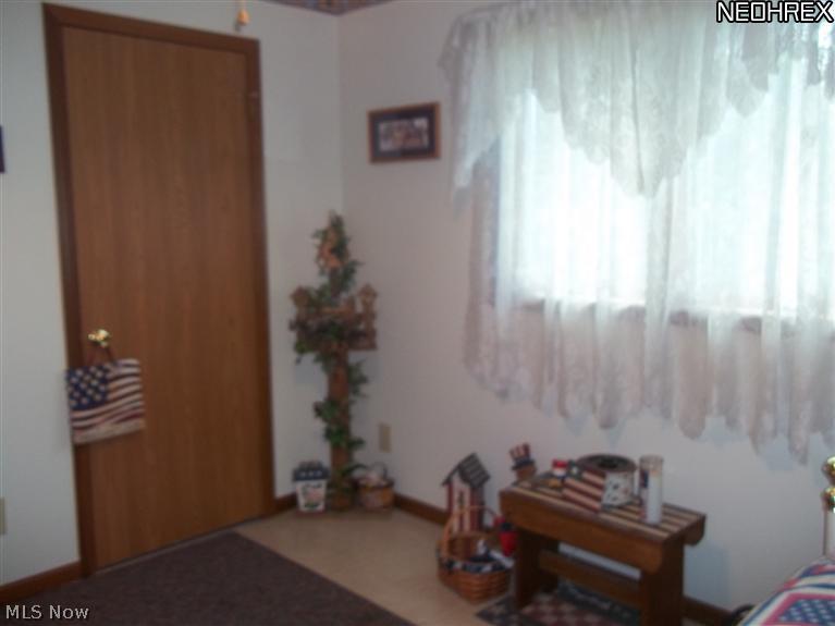 2055 North Hopewell Road Hopewell, OH 43746 - Photo 10 of 25 Gallery Image 10