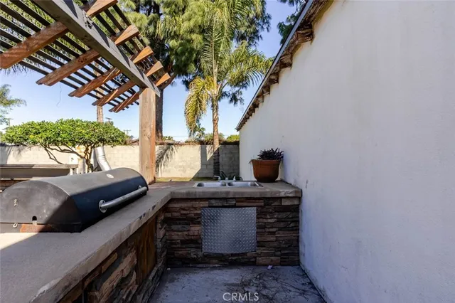 $674,900 | 3813 Lyndora Street, Lynwood, CA 90262