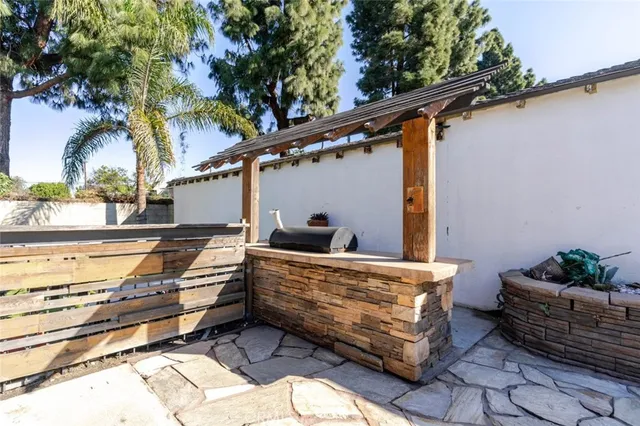 $674,900 | 3813 Lyndora Street, Lynwood, CA 90262