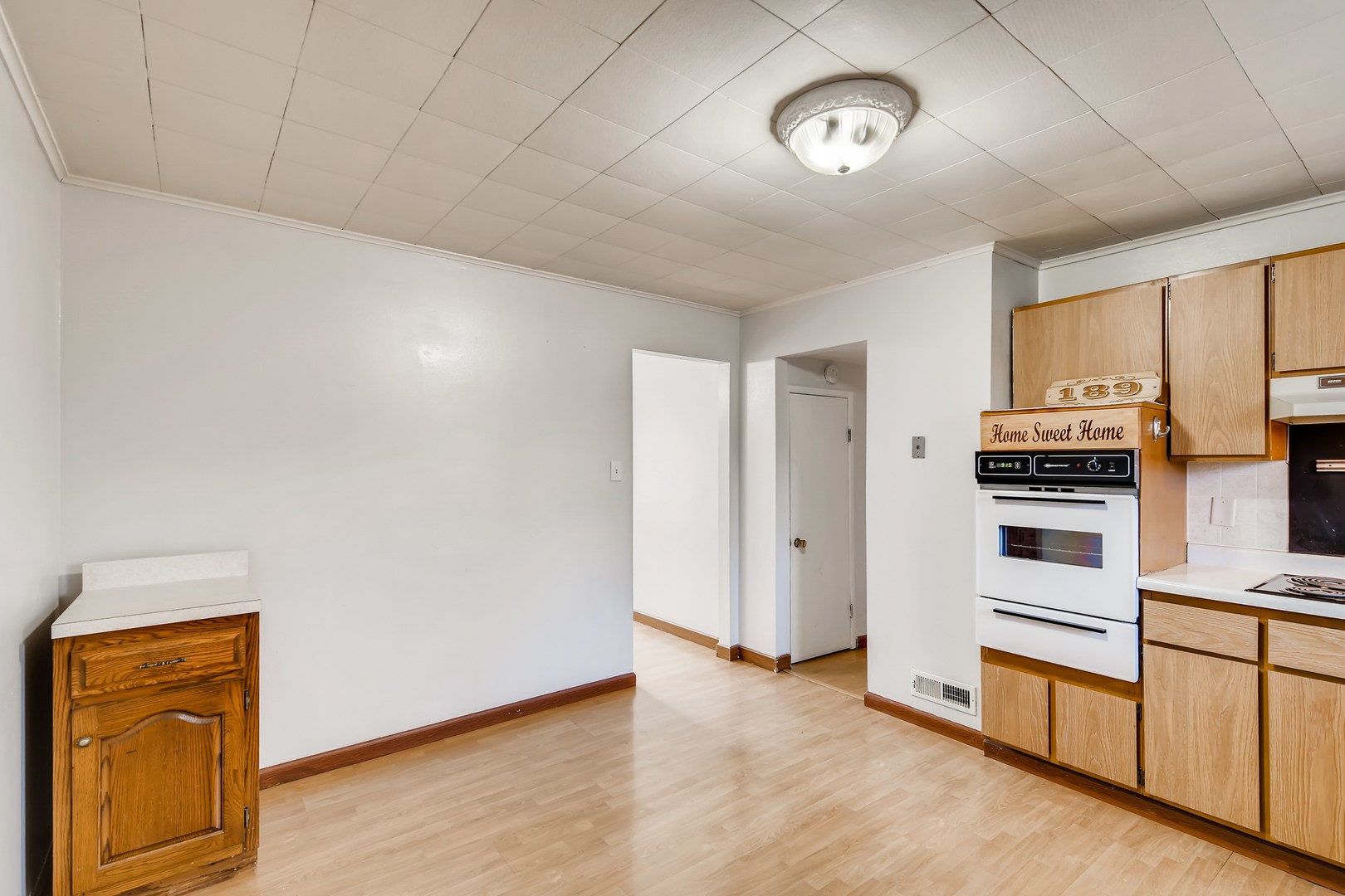 189 South Pinecrest Road Bolingbrook, IL 60440 - Photo 7 of 14