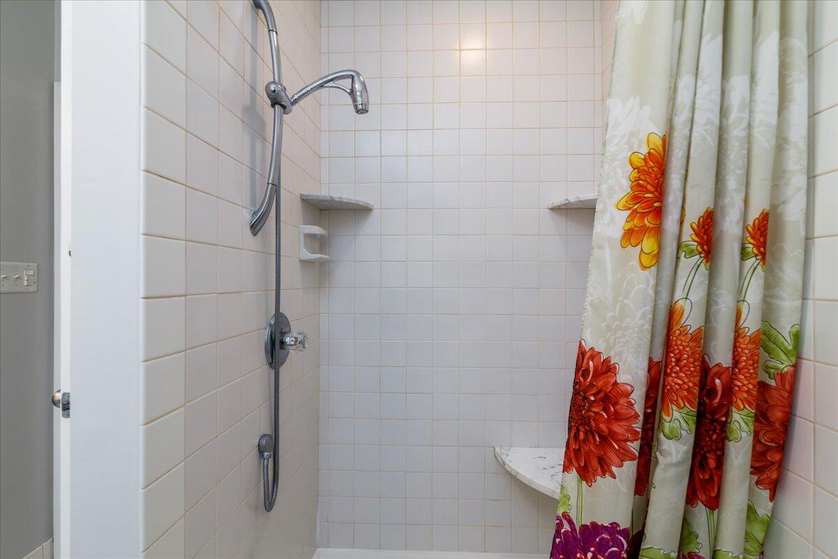 264 Pine Knob Circle Moneta, VA 24121 - Photo 30 of 67 29-29-264 Pins Knob Circle-1184-Edit