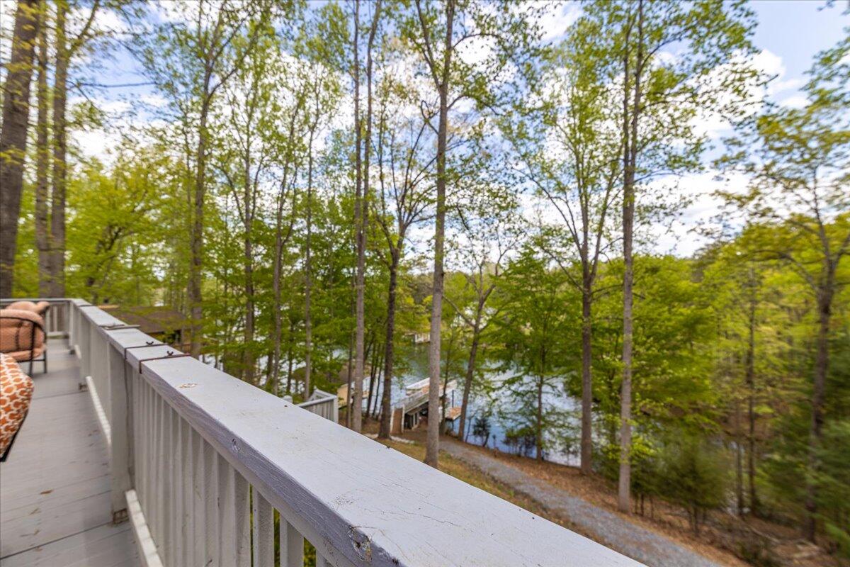 264 Pine Knob Circle Moneta, VA 24121 - Photo 47 of 67 47-47-264 Pins Knob Circle-1252