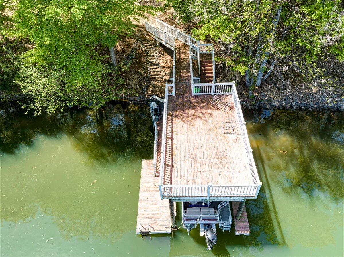 264 Pine Knob Circle Moneta, VA 24121 - Photo 52 of 67 58-58-264 Pine Knob Circle-Drones--15