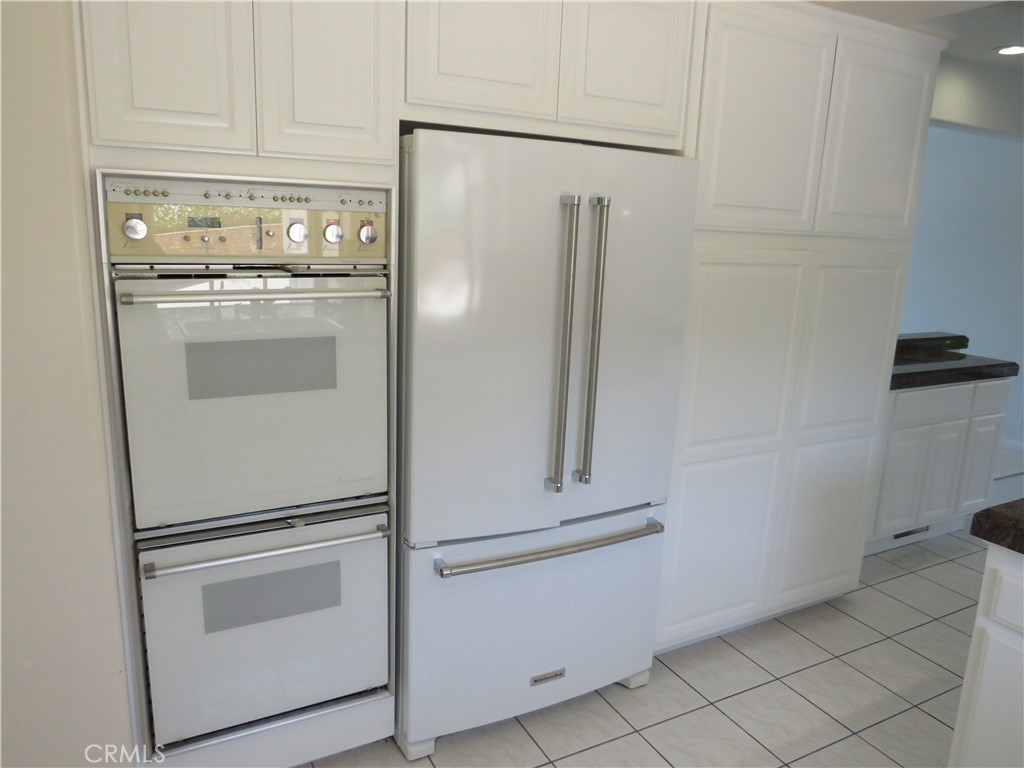 2507 Sunnyside Ridge Road Rancho Palos Verdes, CA 90275 - Photo 5 of 28 Gallery Image 5
