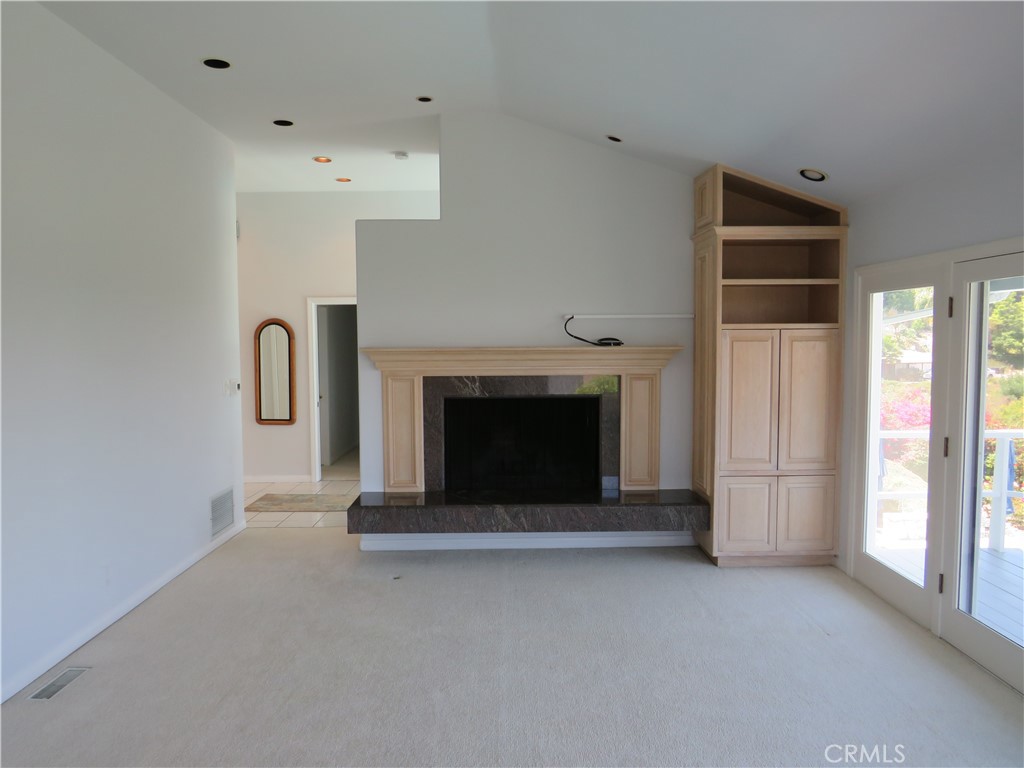 2507 Sunnyside Ridge Road Rancho Palos Verdes, CA 90275 - Photo 7 of 28 Gallery Image 7