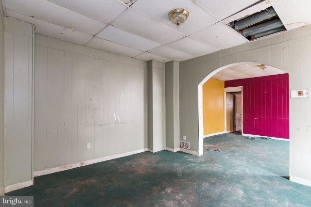 2424 East Fayette Street Baltimore, MD 21224 - Photo 8 of 10 Interior (General)
