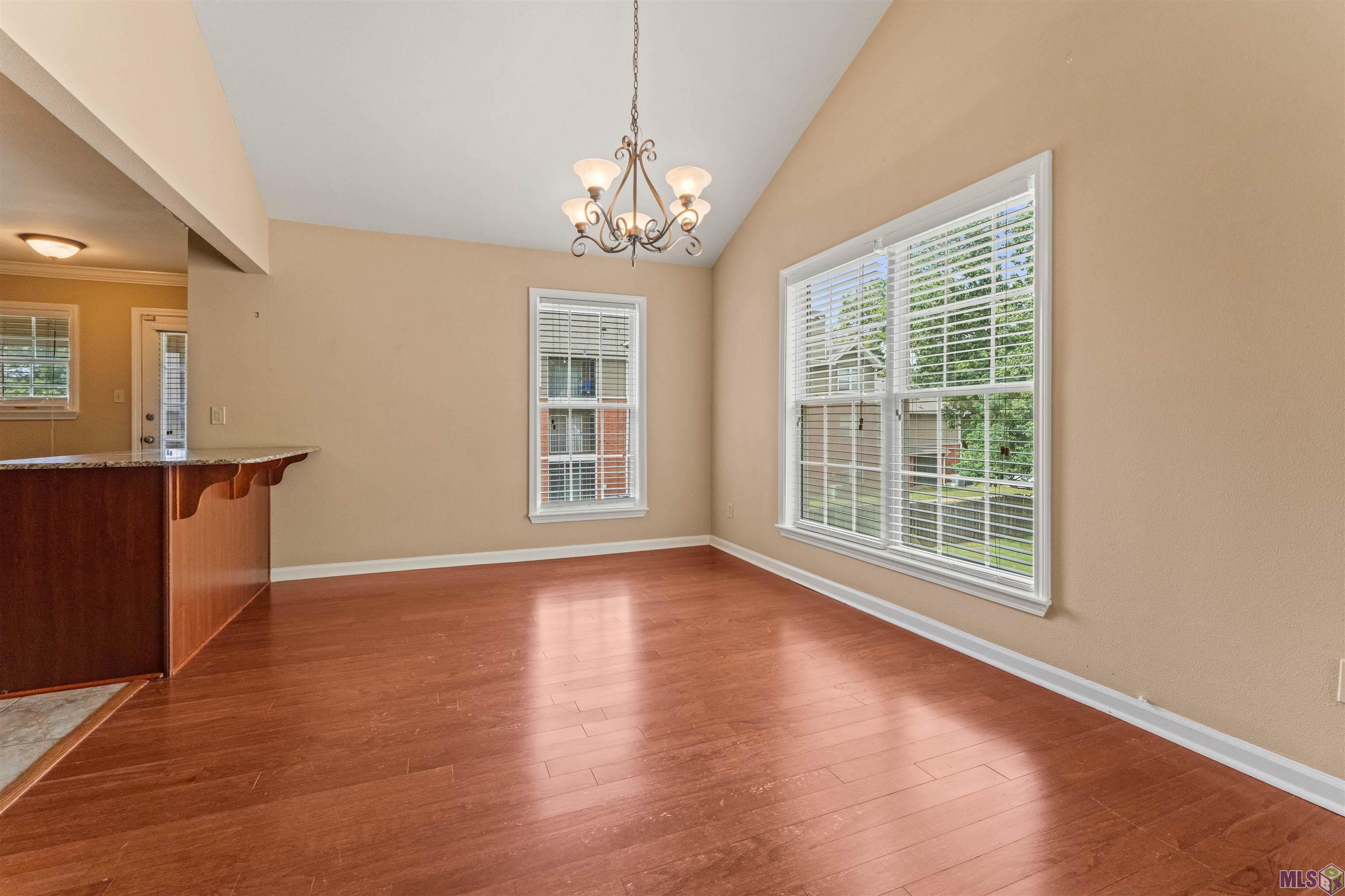 7945 Jefferson Pl Boulevard, Unit D Baton Rouge, LA 70809 - Photo 5 of 23 Gallery Image 5