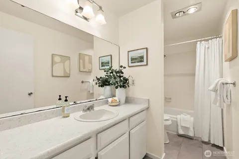 $617,500 | 10203 47th Avenue Southwest, Unit C5, Seattle, WA 98146