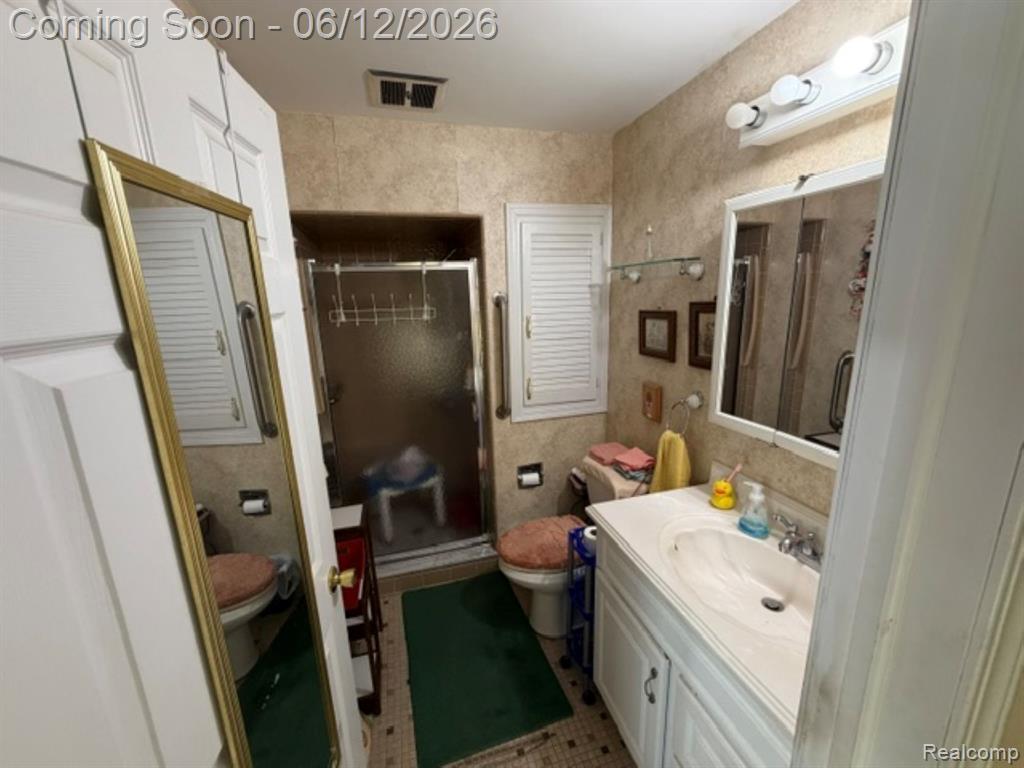 53151 Fairchild Road Macomb, MI 48042 - Photo 20 of 22