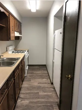 $775 | 1320 East 38th Street, Unit 3, Davenport, IA 52807
