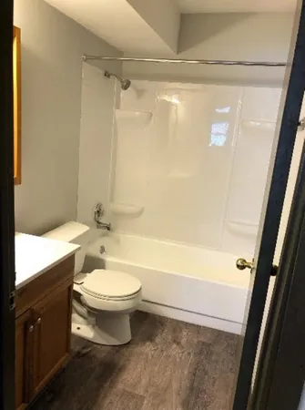 $775 | 1320 East 38th Street, Unit 3, Davenport, IA 52807