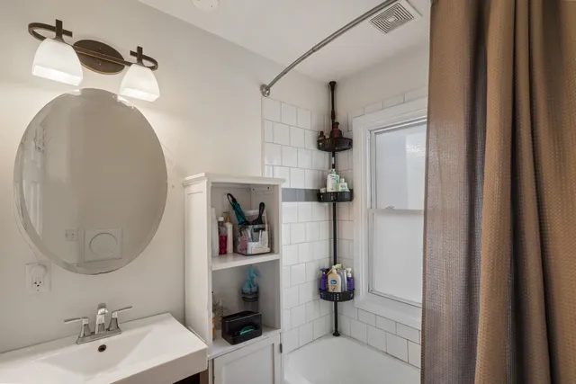 $125,000 | 418 20th Avenue, Moline, IL 61265