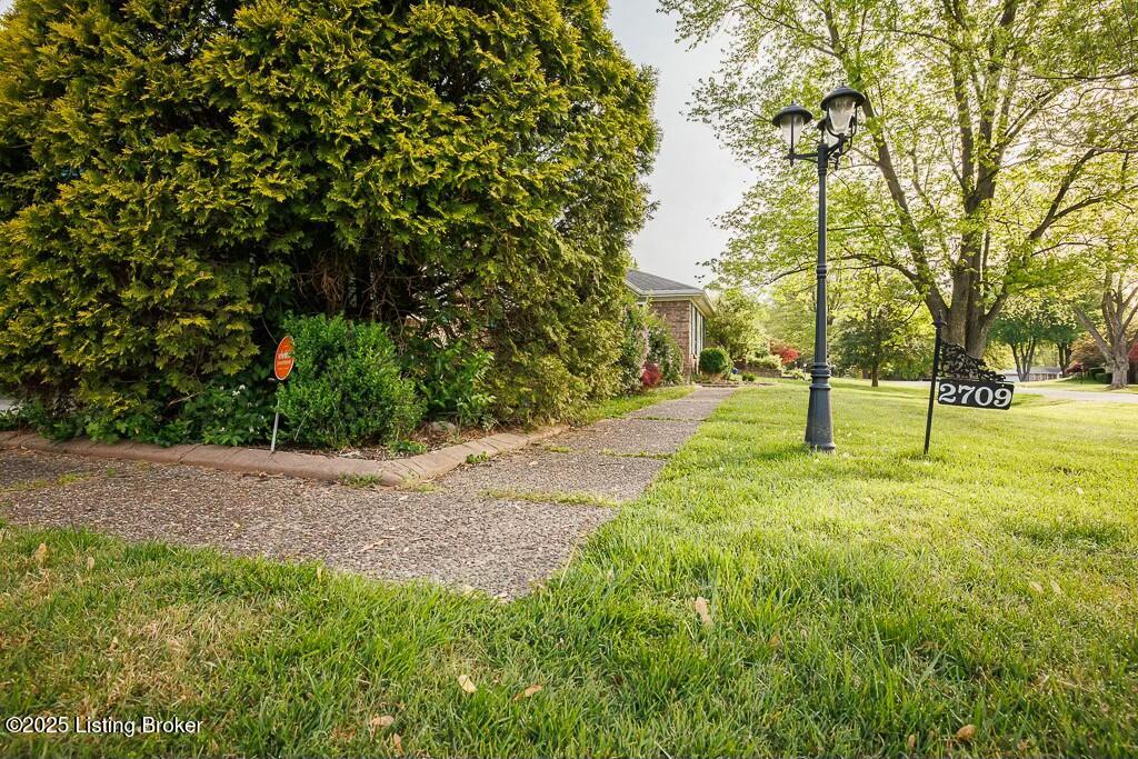 2709 Stephan Road Louisville, KY 40214 - Photo 17 of 52 tempImageJ4Yfe8