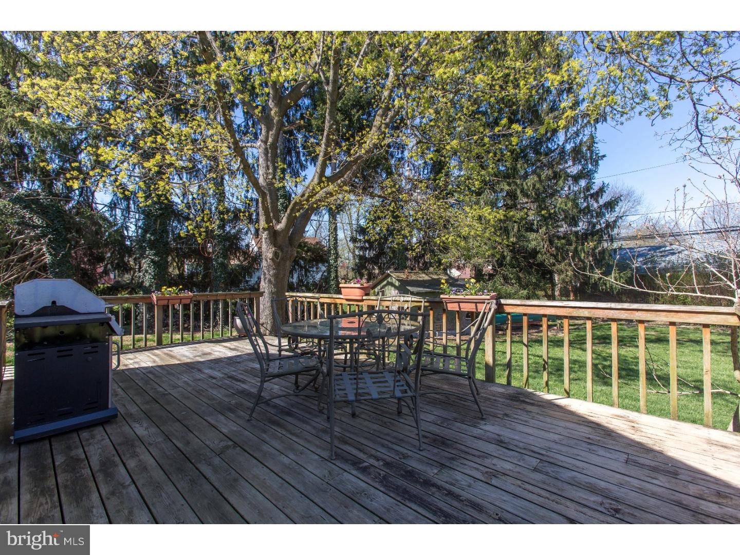 204 Grandview Road Media, PA 19063 - Photo 22 of 23 Deck