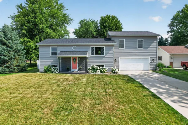 $309,000 | 438 South Street, Blissfield, MI 49228