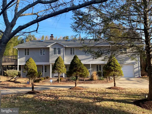 $4,600 | 9917 Betteker Lane, Potomac, MD 20854