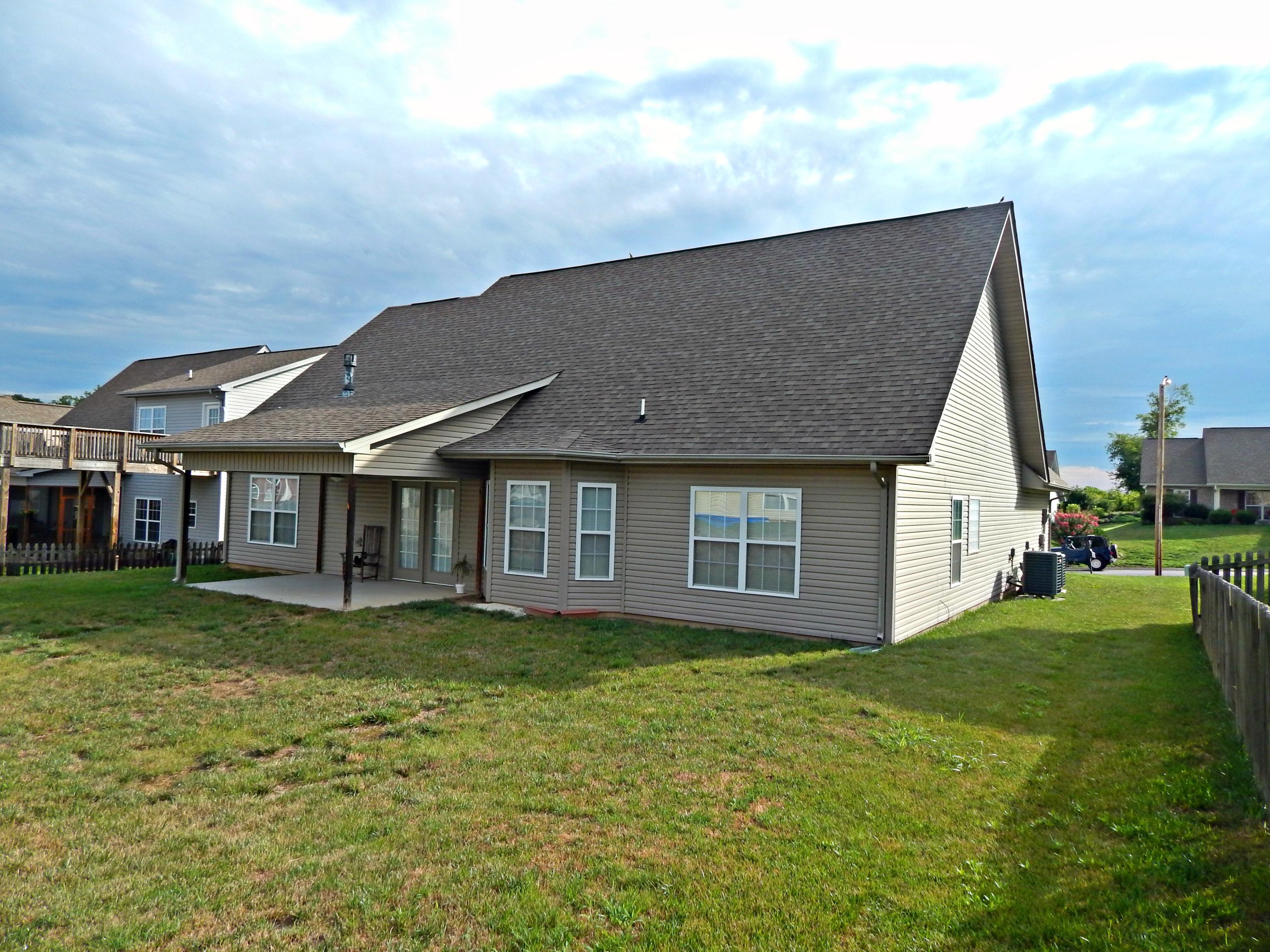1238 Elsborn Ridge Road Maryville, TN 37801 - Photo 16 of 18 15
