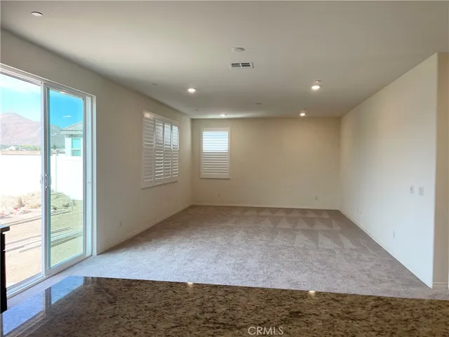 $3,650 | 3237 Winter Park Avenue, Jurupa Valley, CA 92509