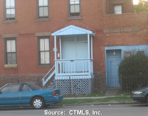 1575 Main Street, Unit 2 Hartford, CT 06120 - Photo 1 of 1 Exterior Front. Front entrance