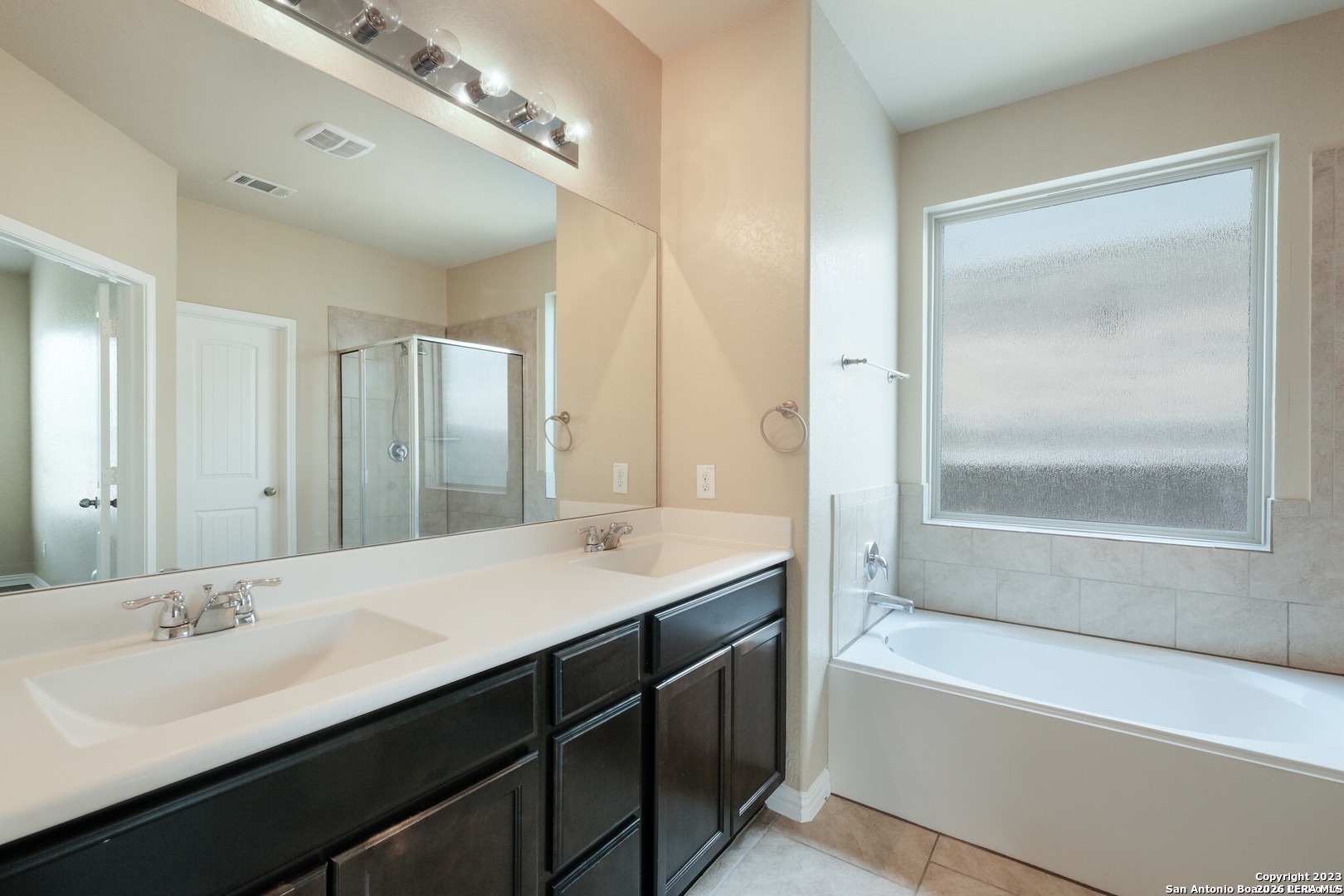 212 Campfire Way Cibolo, TX 78108 - Photo 13 of 18