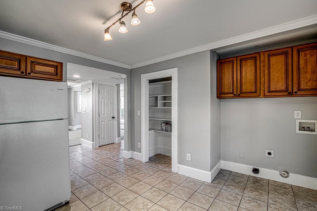 2546 Reynolda Road Winston-Salem, NC 27106 - Photo 21 of 50