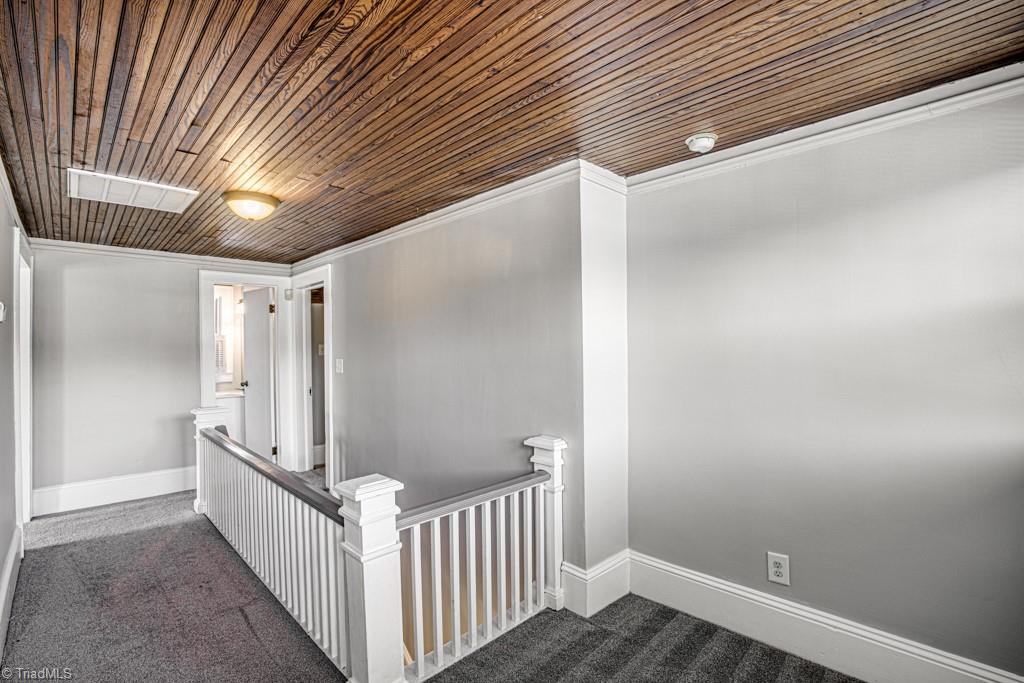 2546 Reynolda Road Winston-Salem, NC 27106 - Photo 32 of 50
