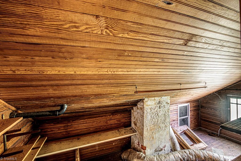 2546 Reynolda Road Winston-Salem, NC 27106 - Photo 35 of 50